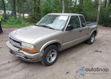 1999 Chevrolet S-10 Ls из США, поврежденный, VIN 1GCCS1948X8150811